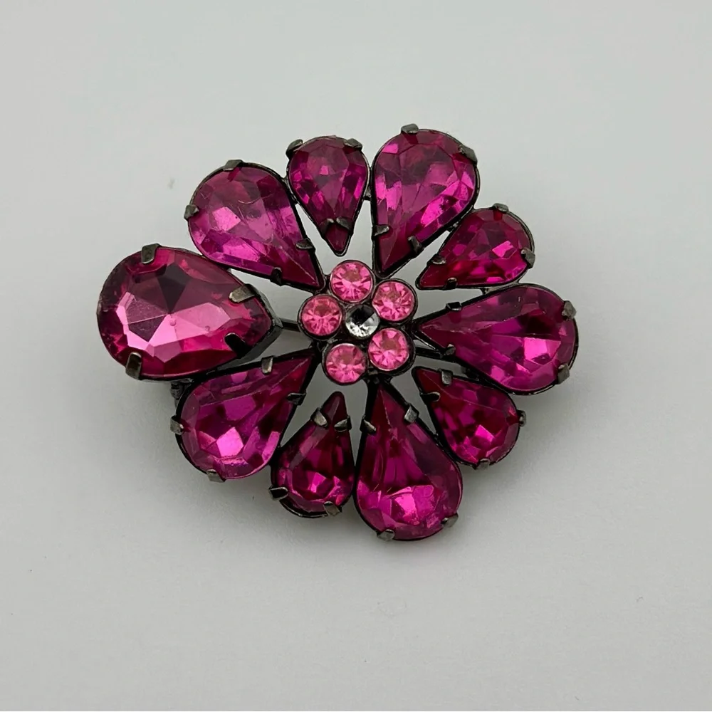 Vintage Pink Rhinestone Flower Brooch Pin Black Tone Metal Costume Jewelry